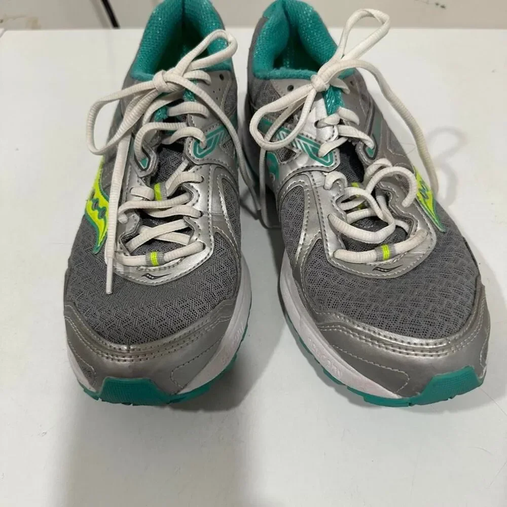 Saucony size cohesion